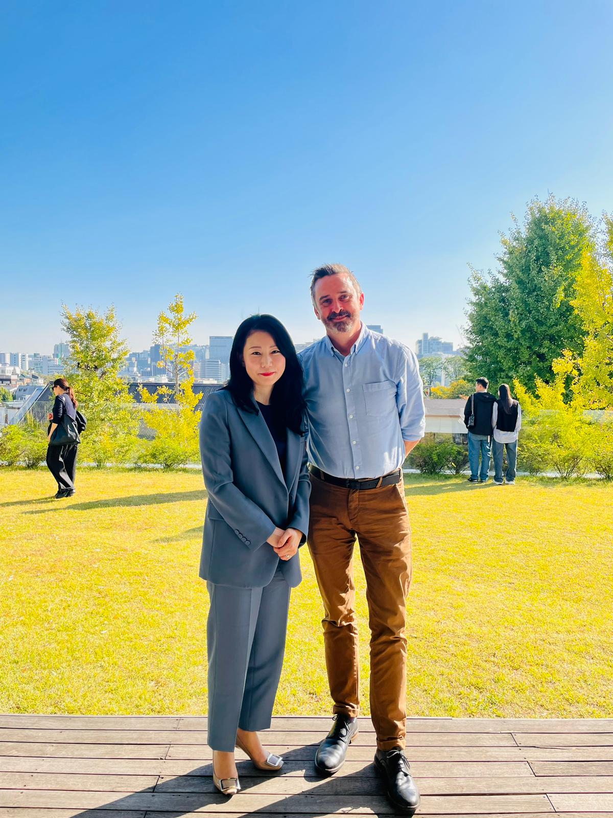 Prof. Ciarán Forde Visited South Korea For Several Presentations. - WUR